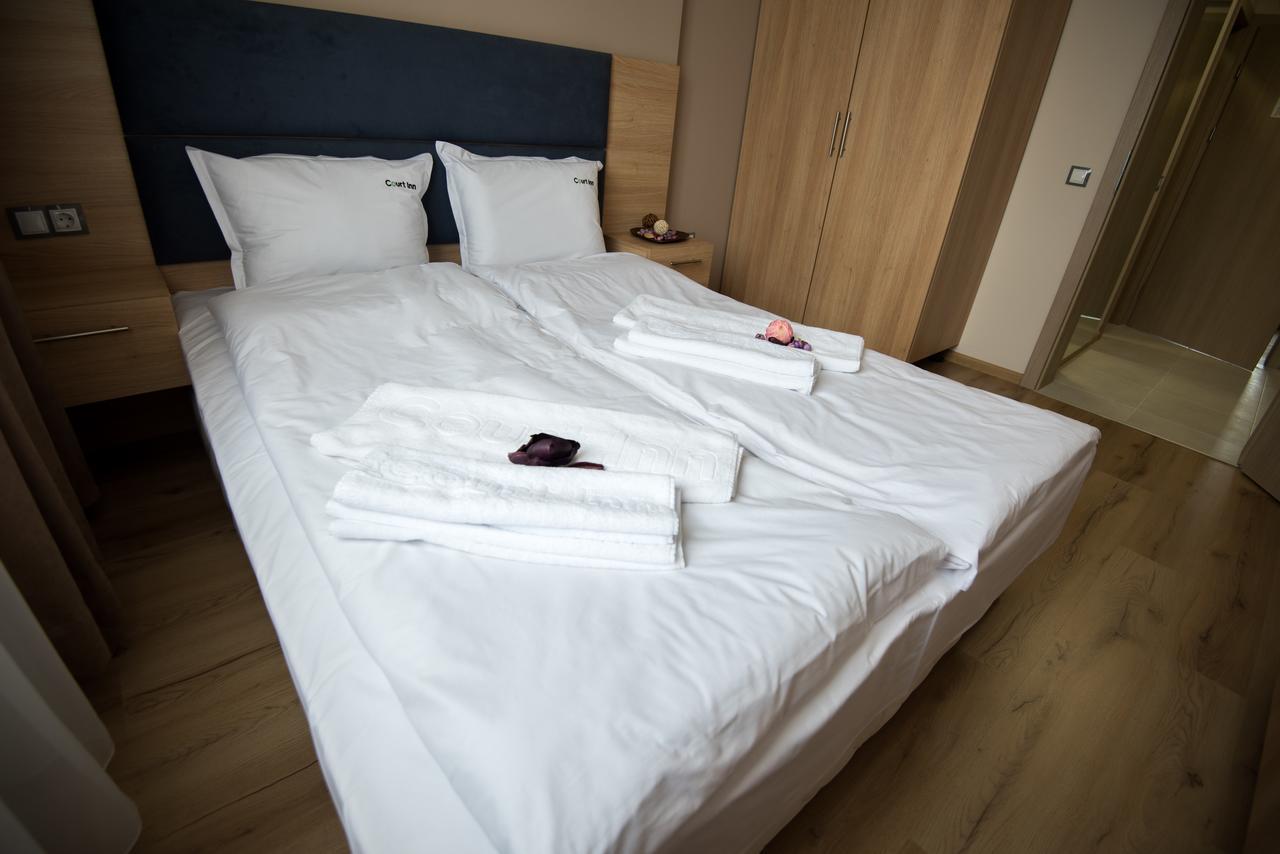 Court Inn Panagjuriste Kültér fotó