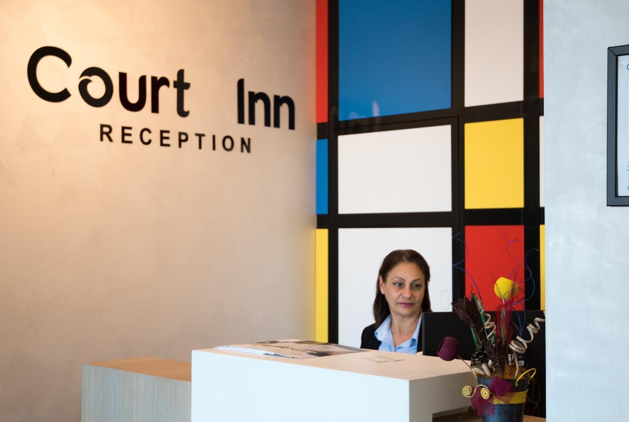 Court Inn Panagjuriste Kültér fotó