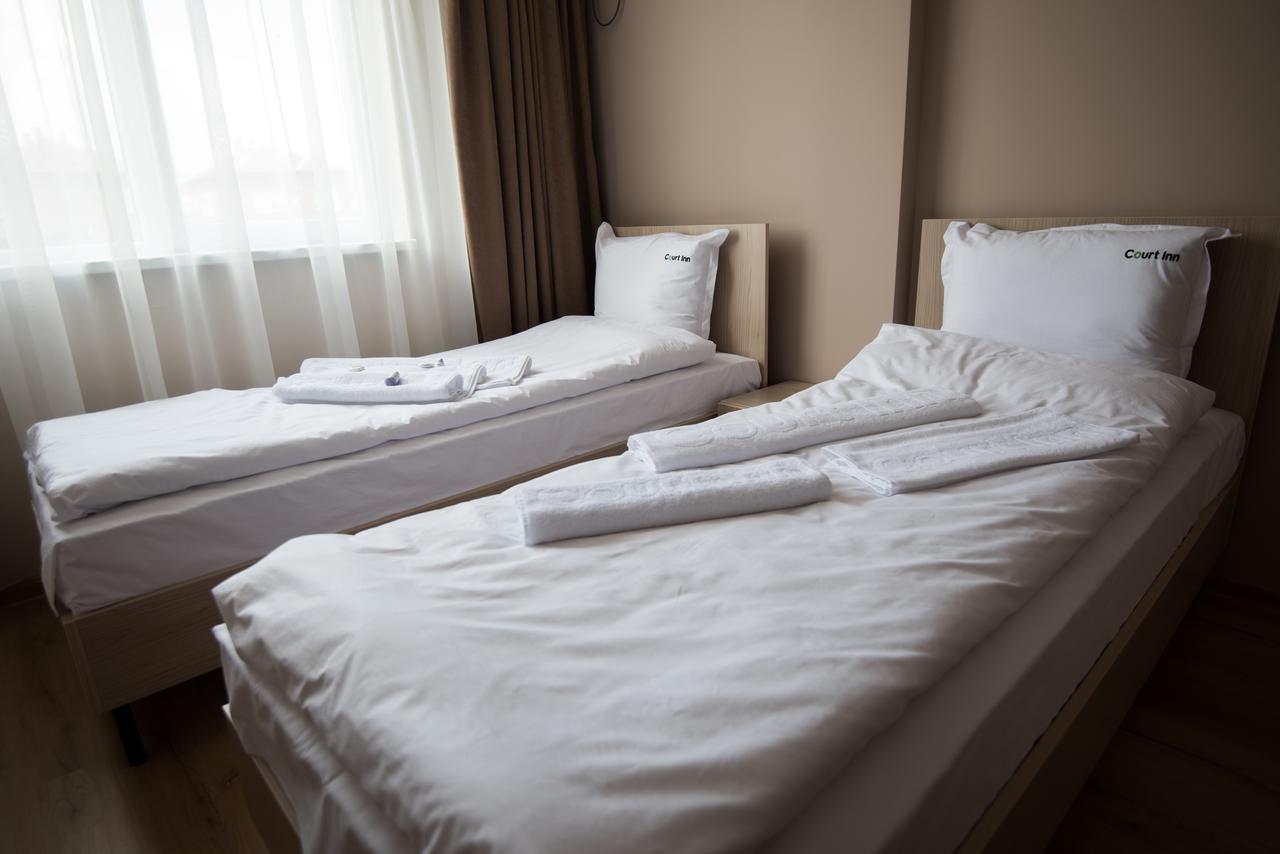 Court Inn Panagjuriste Kültér fotó